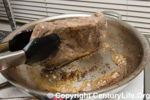 Searing sous-vide steak using the flip-every-15-seconds method