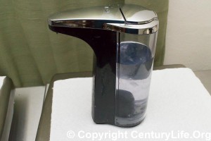 Simplehuman handsfree sensor soap dispenser