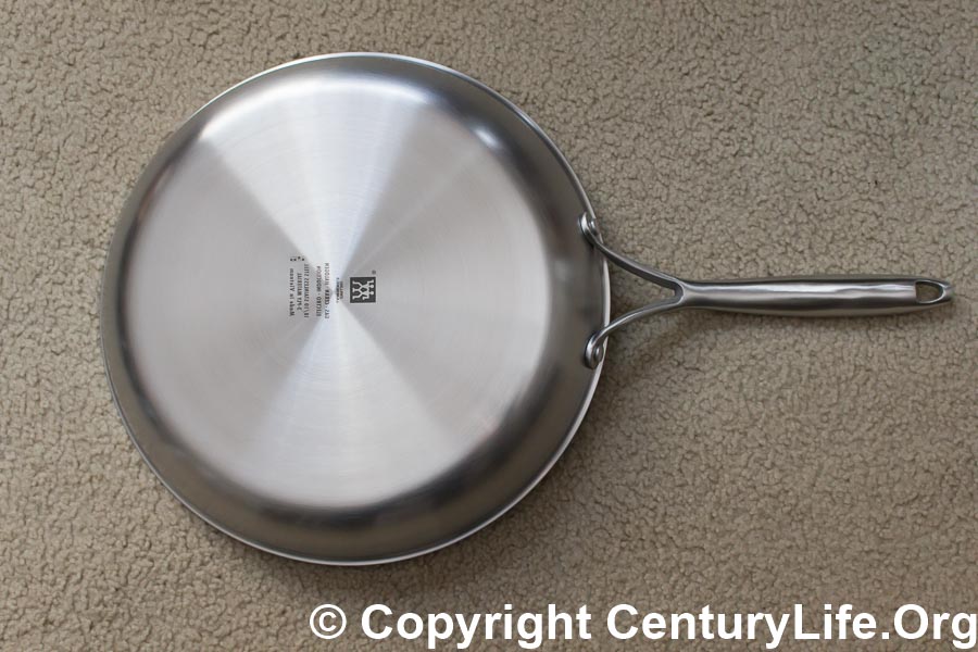 ZWILLING Spirit Ceramic Nonstick Pan with 4 inserts for eggs, gently used